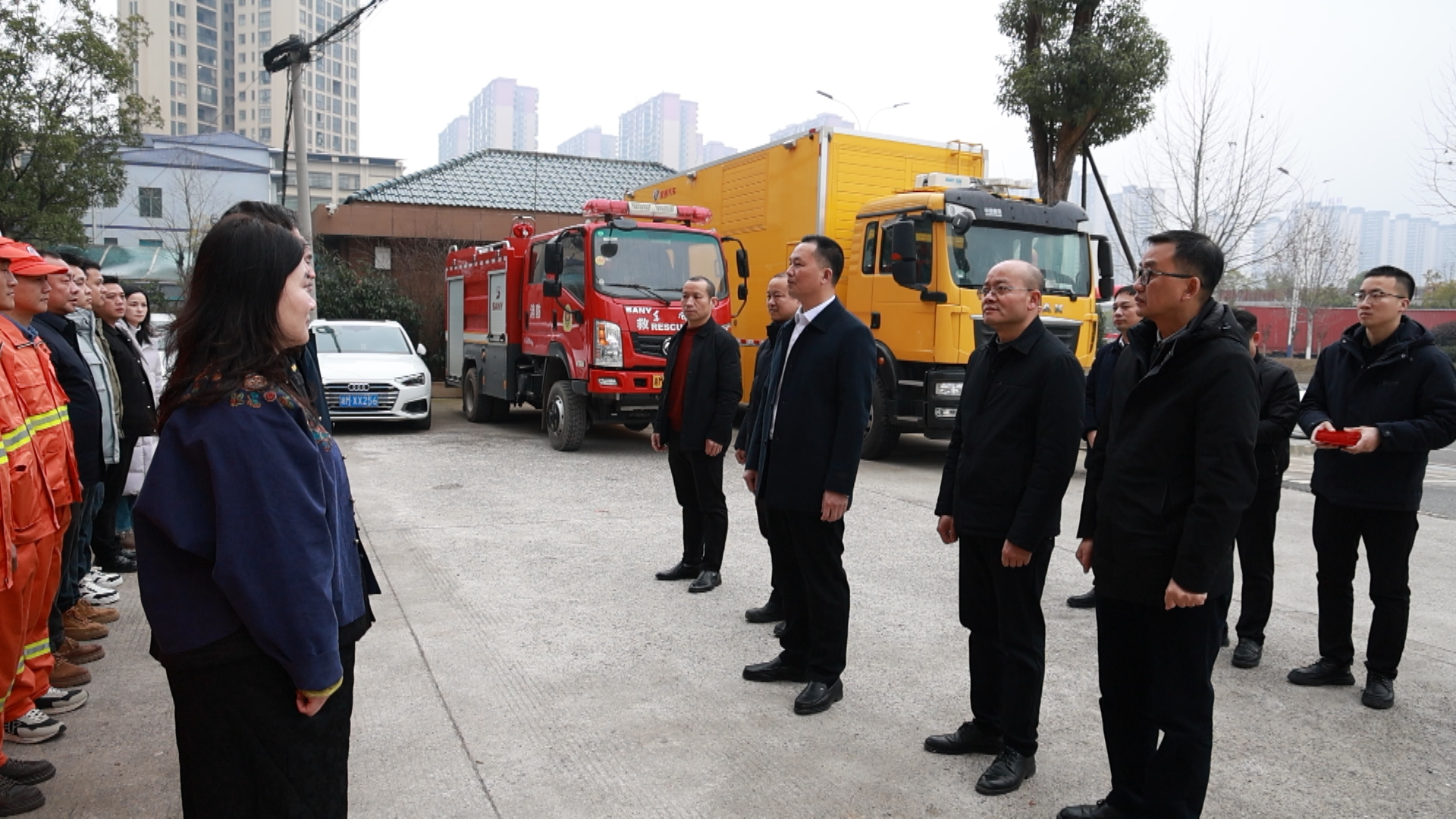 市长慰问.bmp 市长慰问.bmp