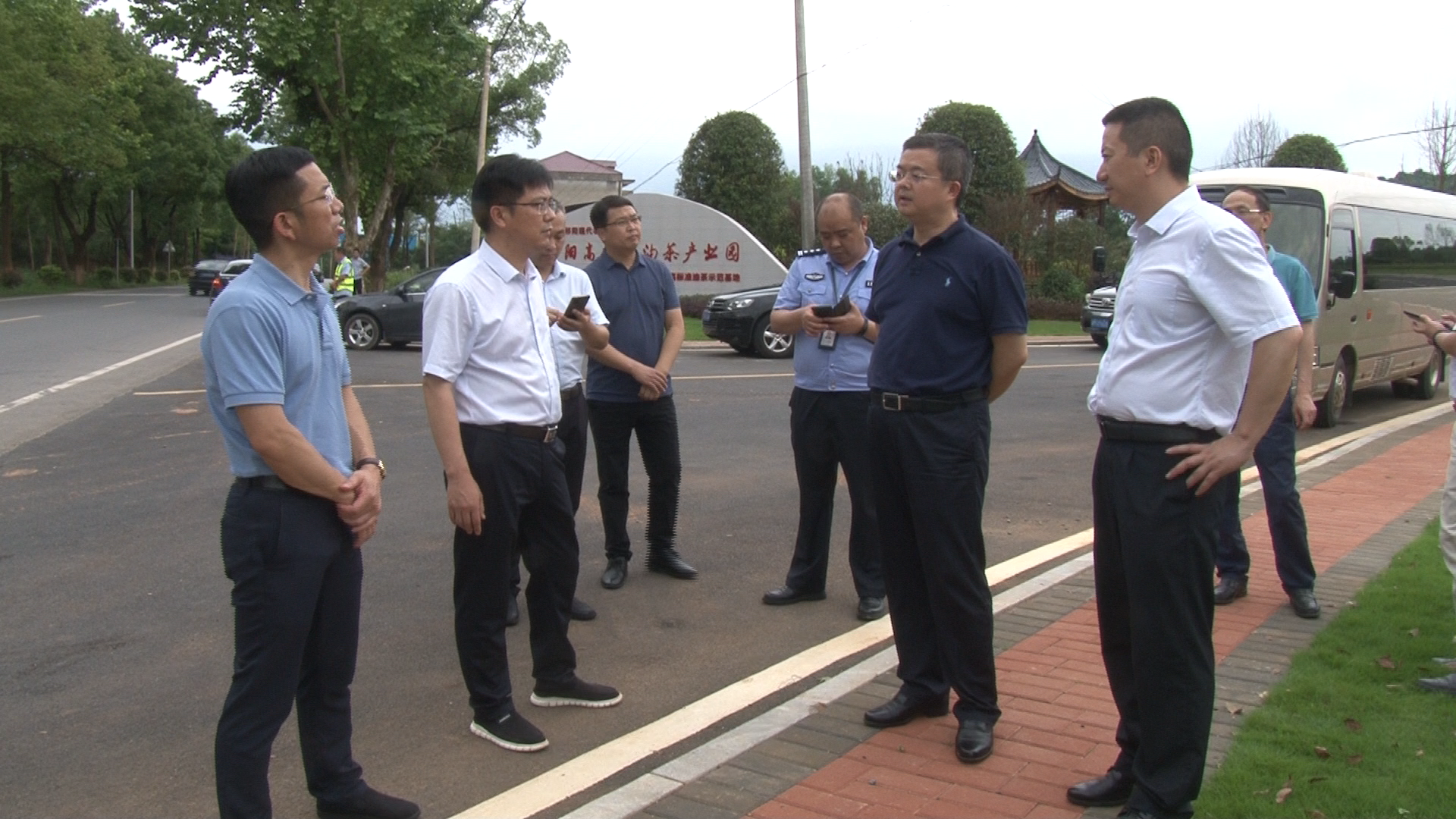 侯文来祁阳调研指导道路安全隐患整治工作